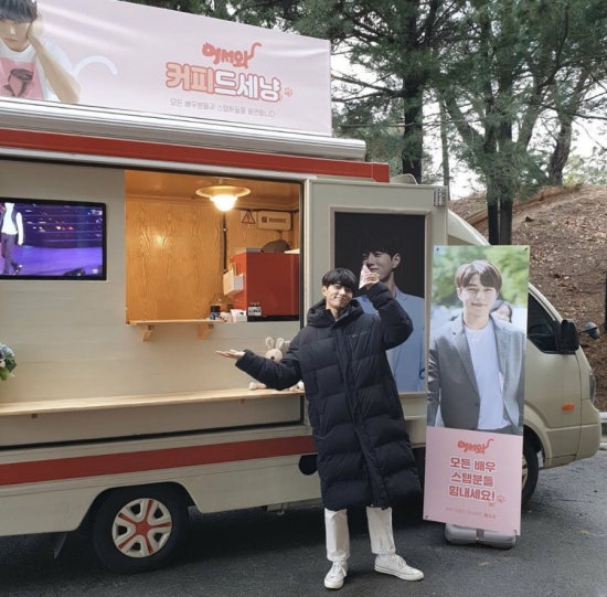 매니지먼트 이상 이미지
