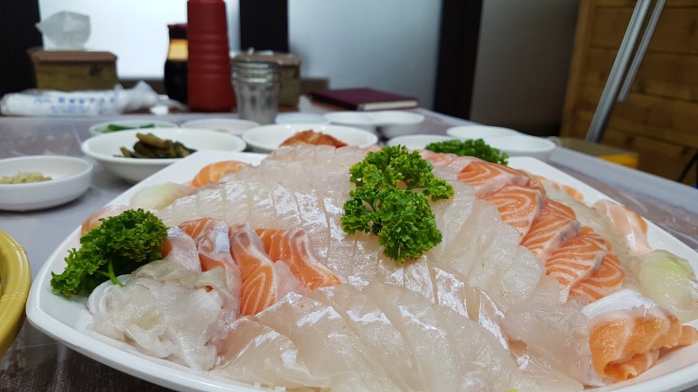 중앙수산식당 이미지