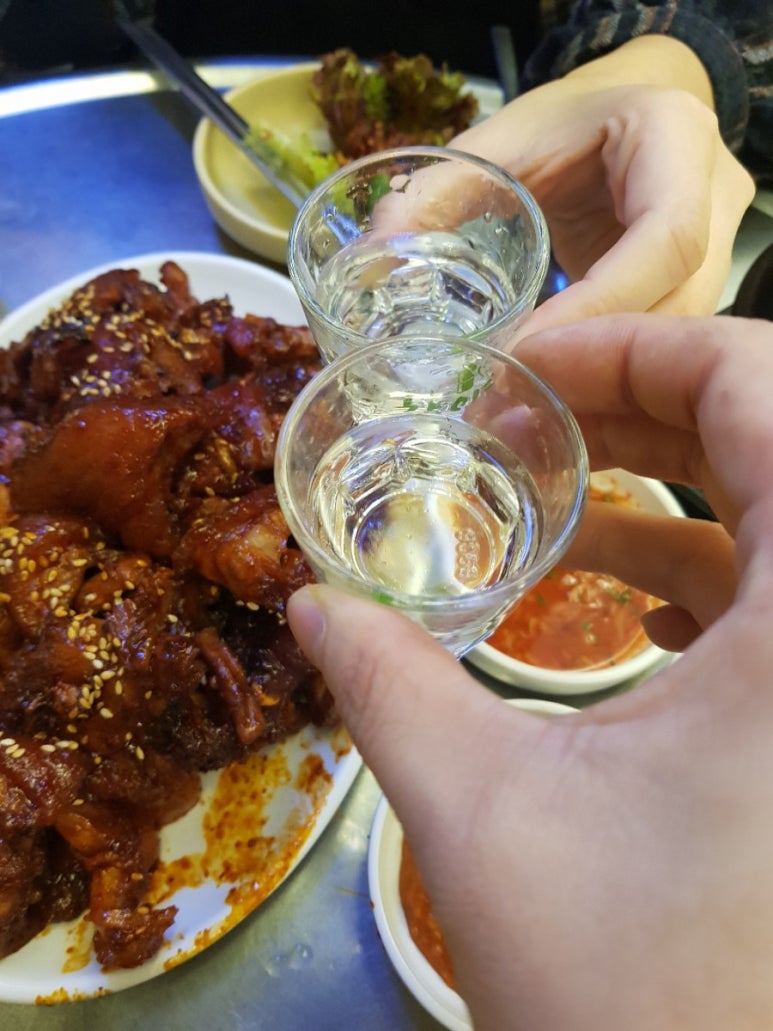 석계매운족발 이미지
