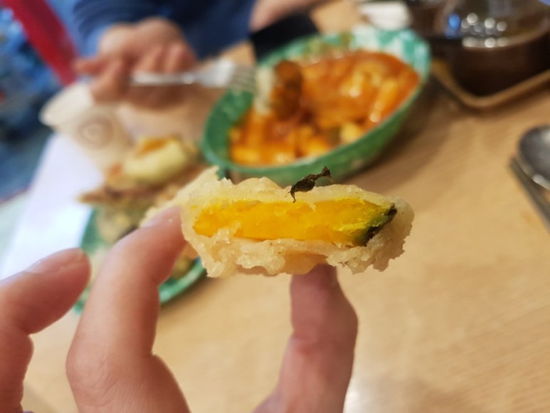 황금떡볶이 이미지