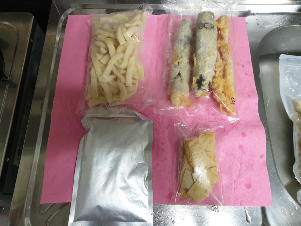 케이콜라보떡볶이 이미지