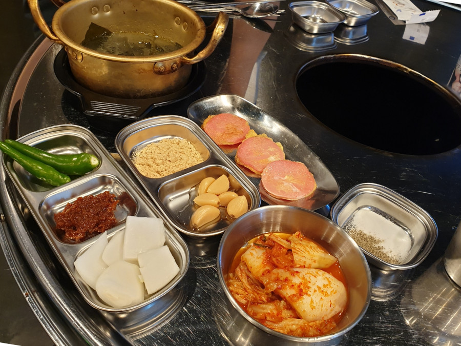 장군돼지부속 이미지