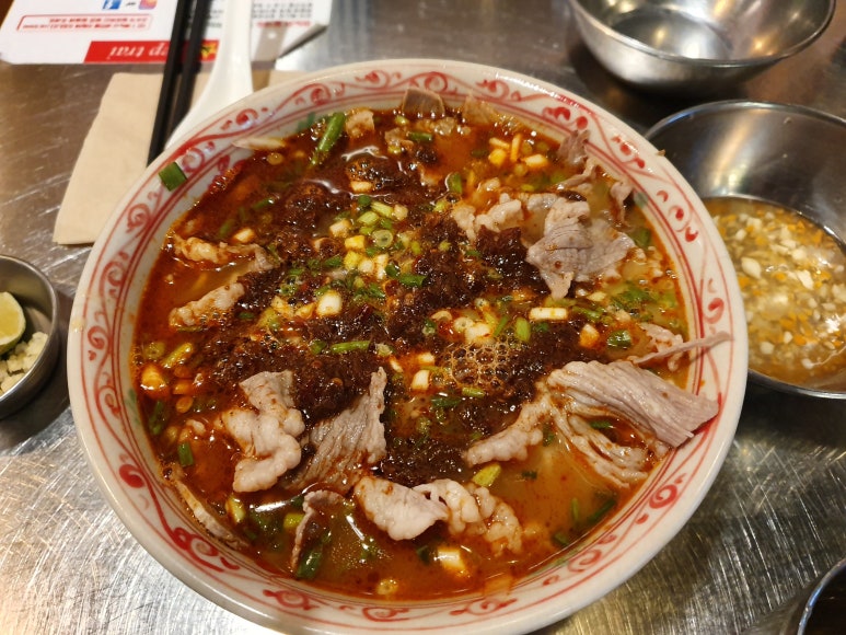 베트남 식당 이미지