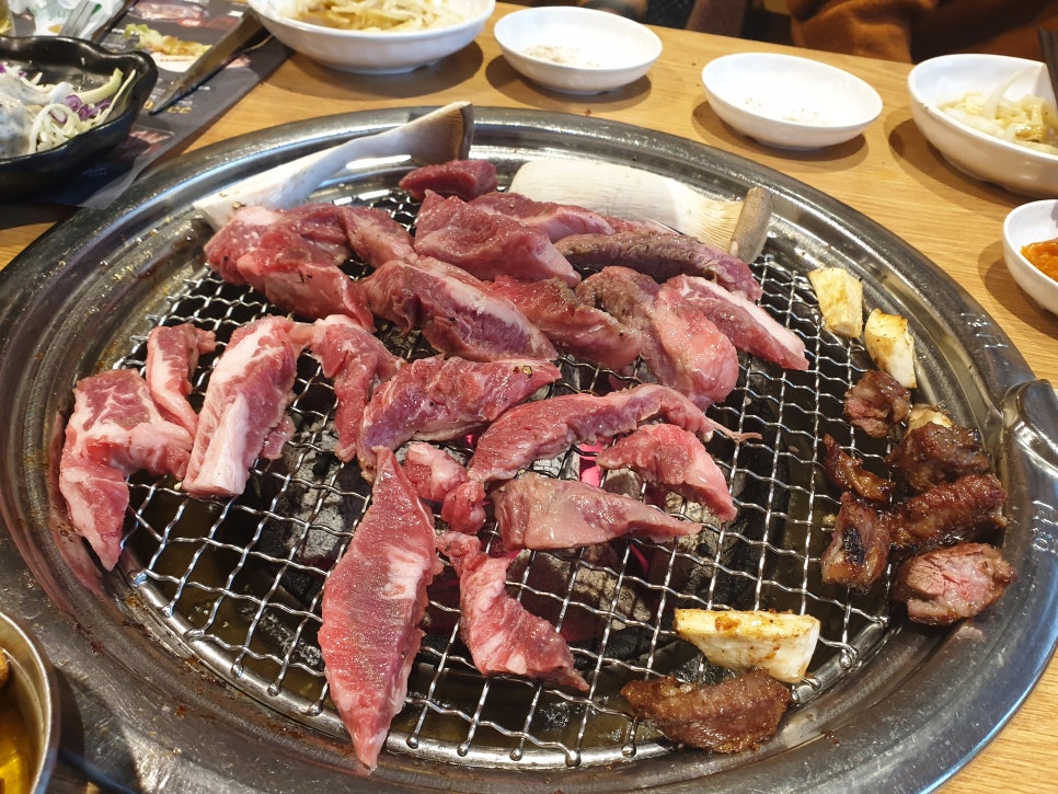 구구숯불돼지갈비 이미지