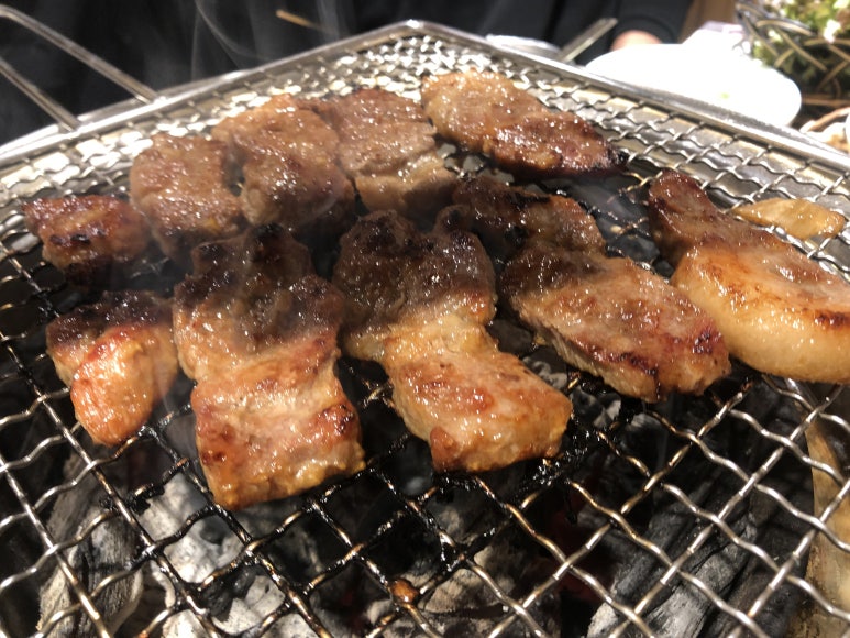 궁전숯불갈비목살 이미지