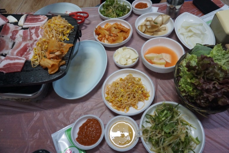 돌판구이삼겹살 이미지