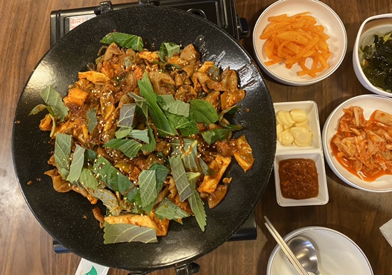 6호선닭한마리 이미지