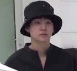 유니버스컴퍼니 이미지
