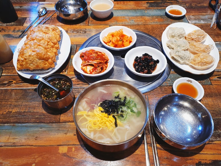 사골칼국수 이미지
