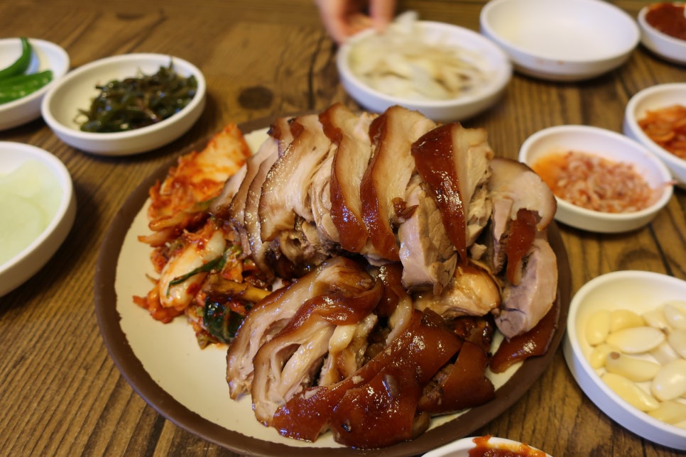 가마솥족발 이미지