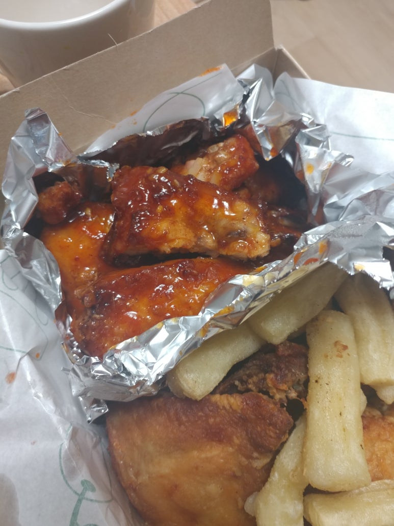 보드람치킨원흥삼송점 이미지