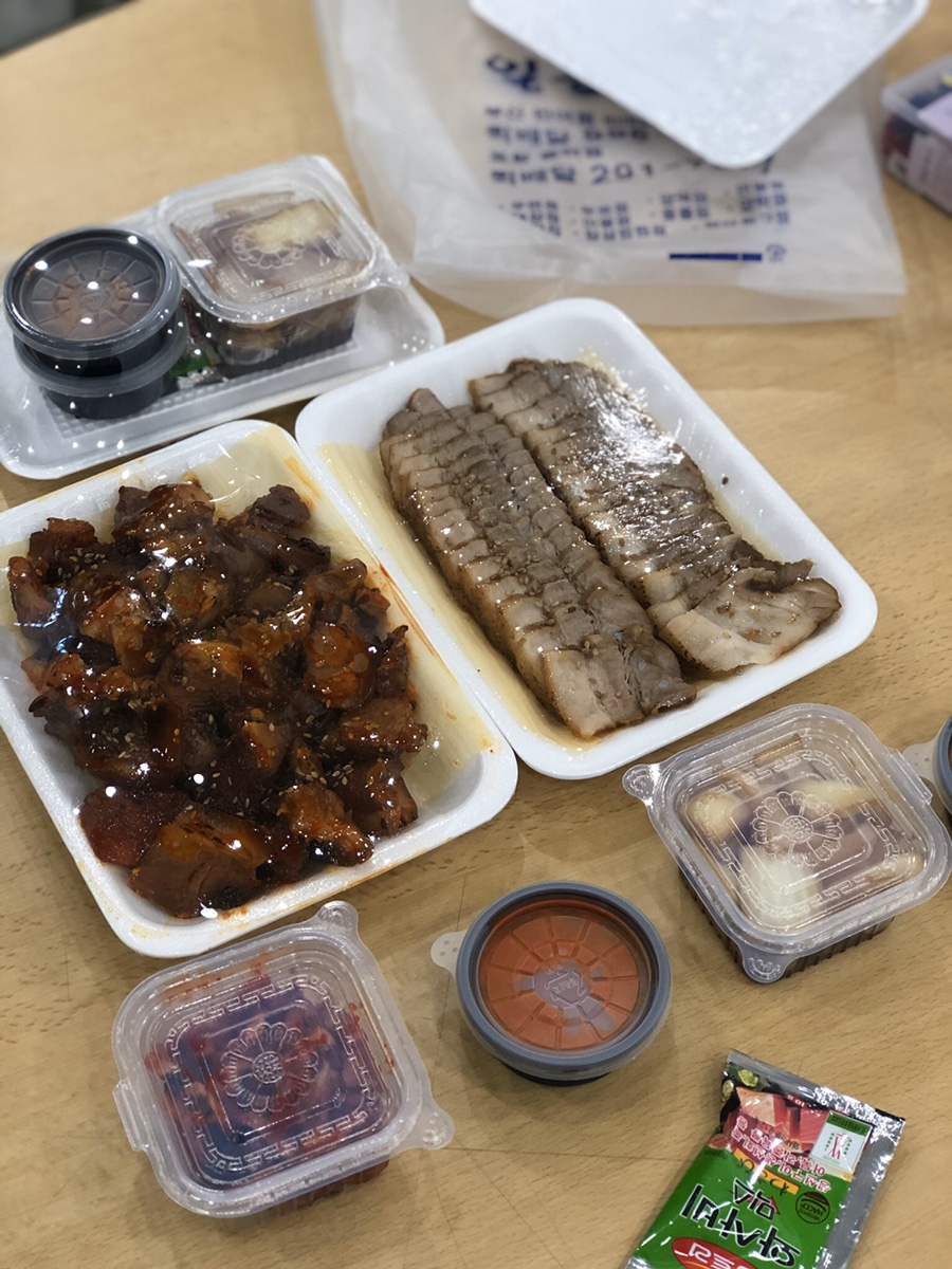 일봉족발문덕점 이미지