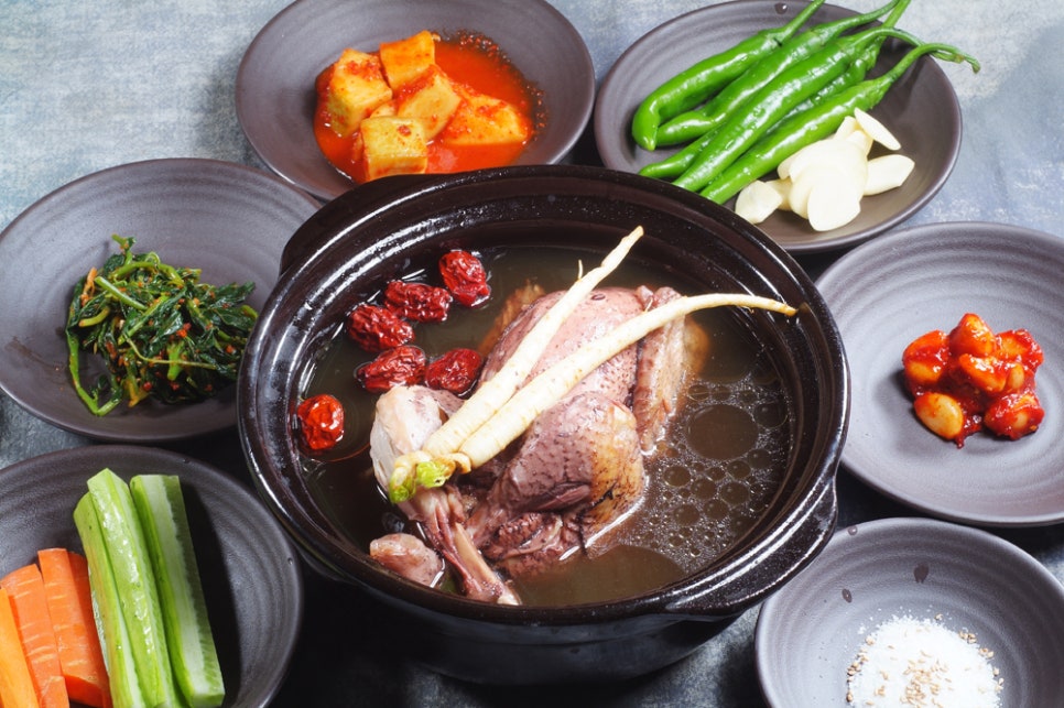 참일능이버섯백숙 이미지
