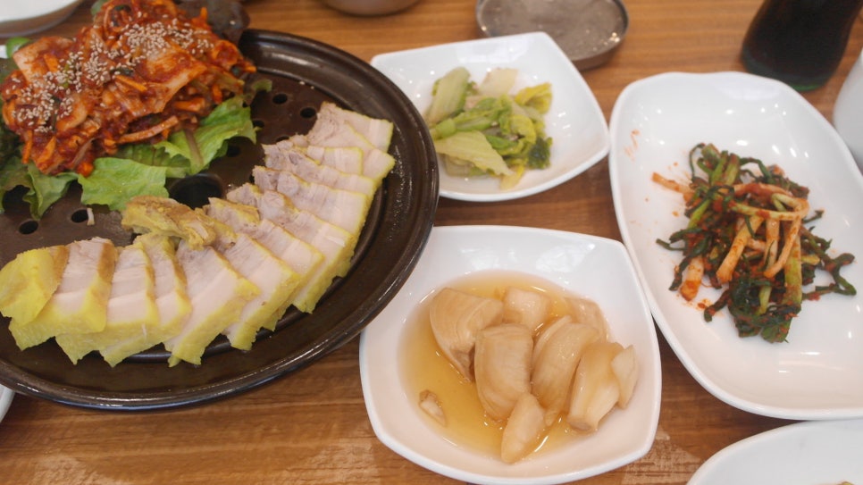 대가한방왕족발 이미지