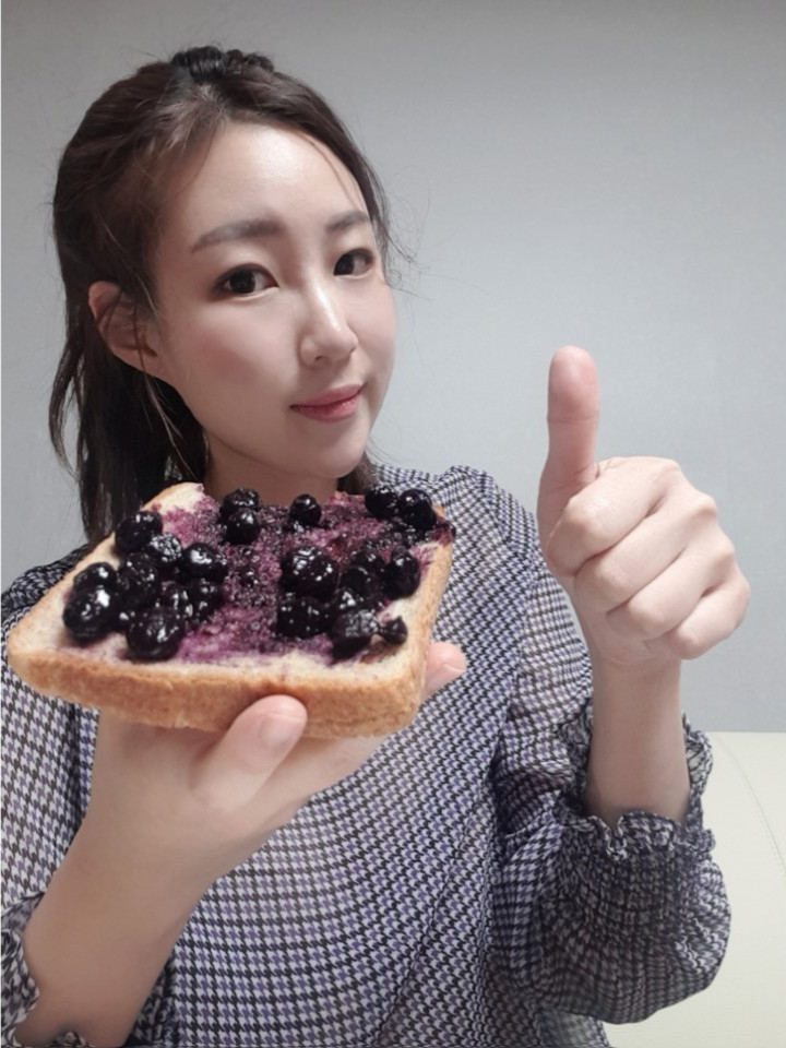 다피나(DAFINA) 이미지