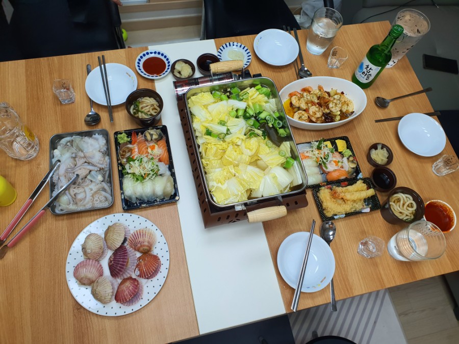도토리 스시 이미지
