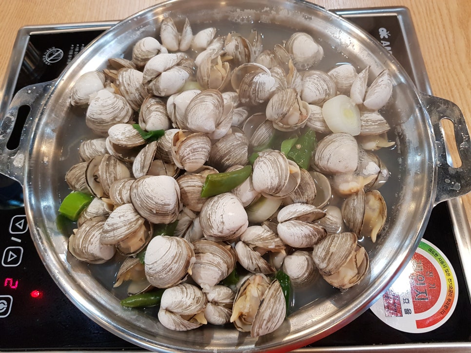온천칼국수 이미지
