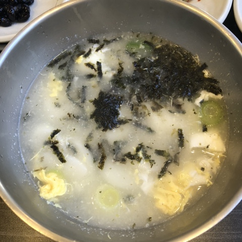 초가삼간숯불갈비 이미지