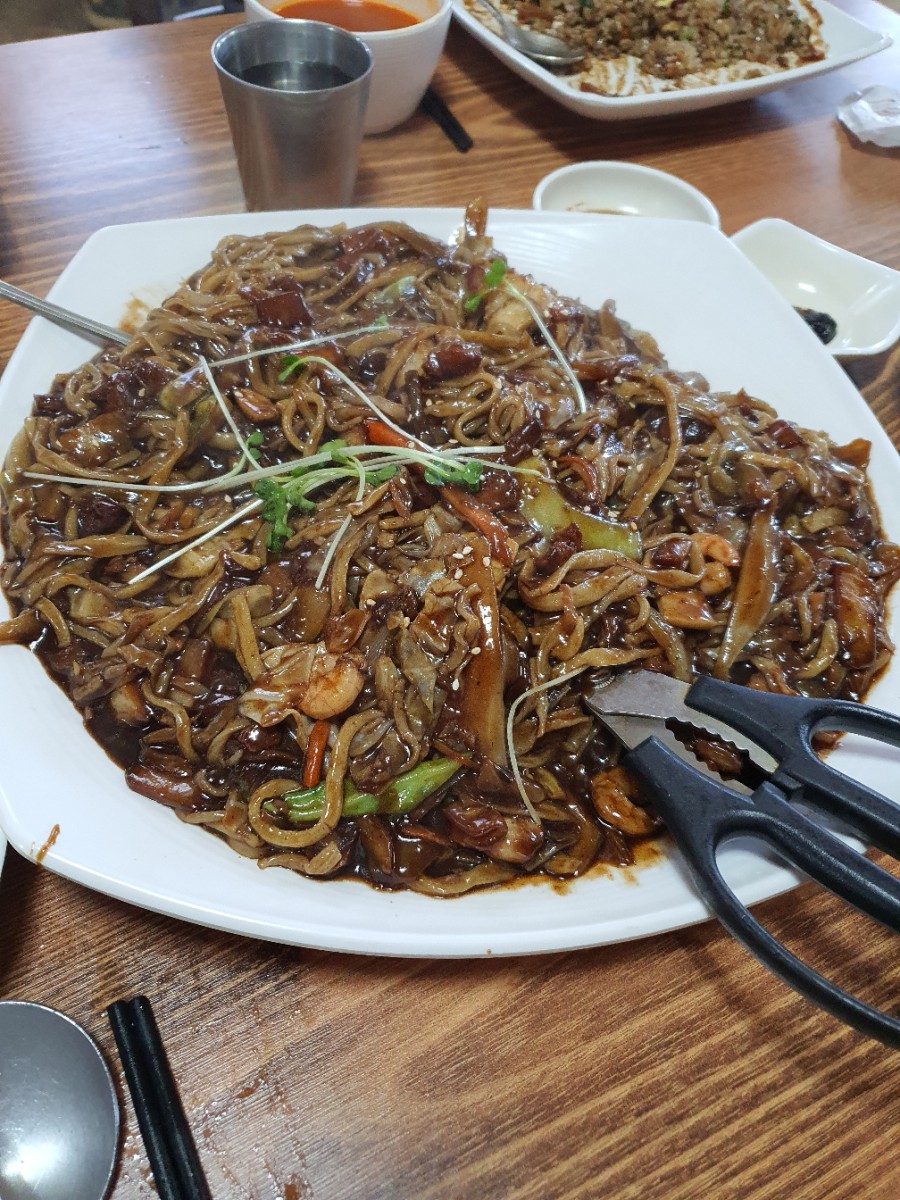 우리형손짜장 이미지
