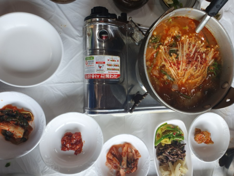 엄마식당 이미지