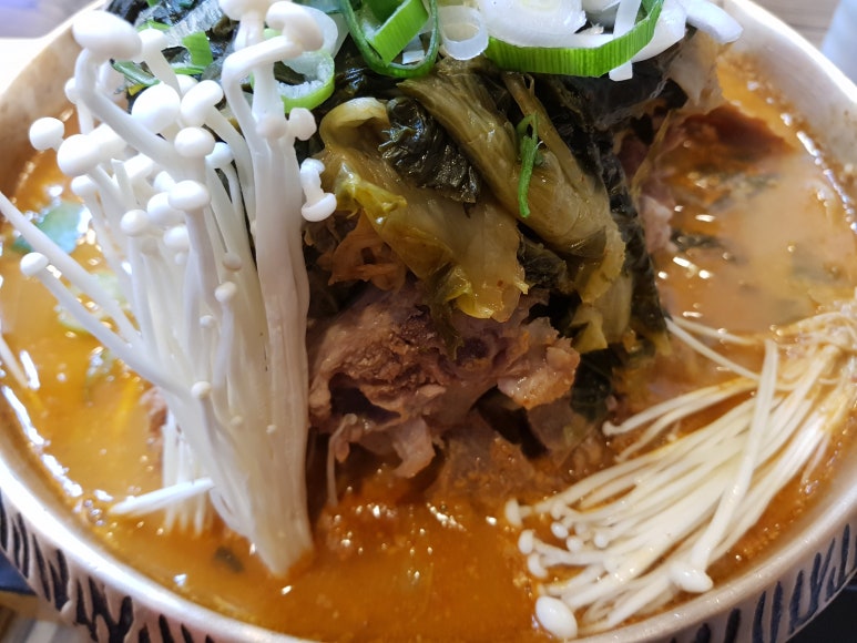 천천만만 감자탕 이미지
