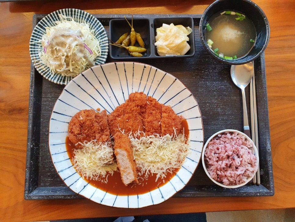 돈카츠방 이미지