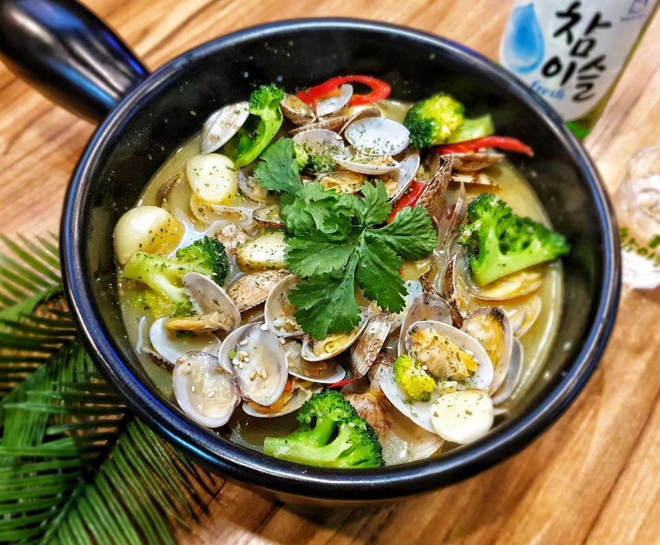 더꼬치다 이미지