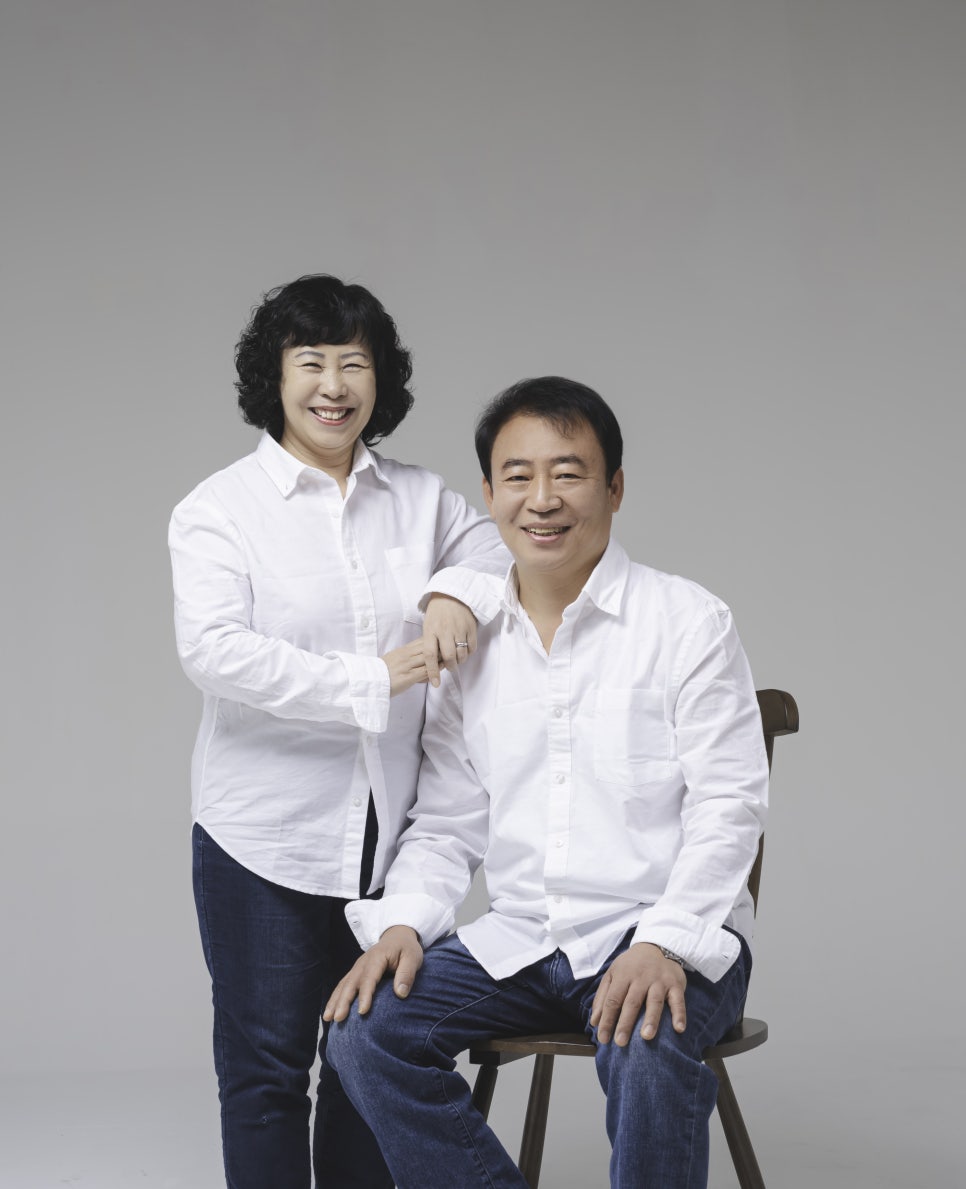 모노크롬스튜디오 이미지