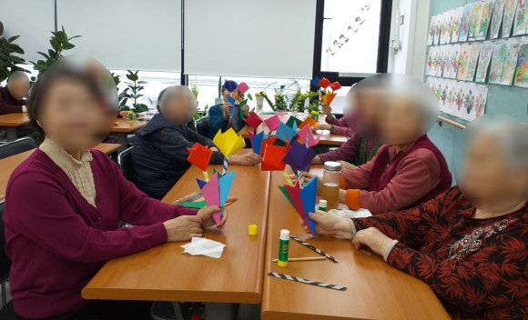 청솔주간보호센터 이미지