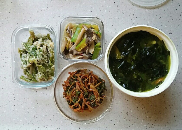 백여사반찬 이미지