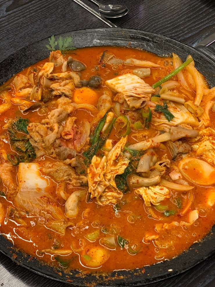 율생해물샤브칼국수 이미지