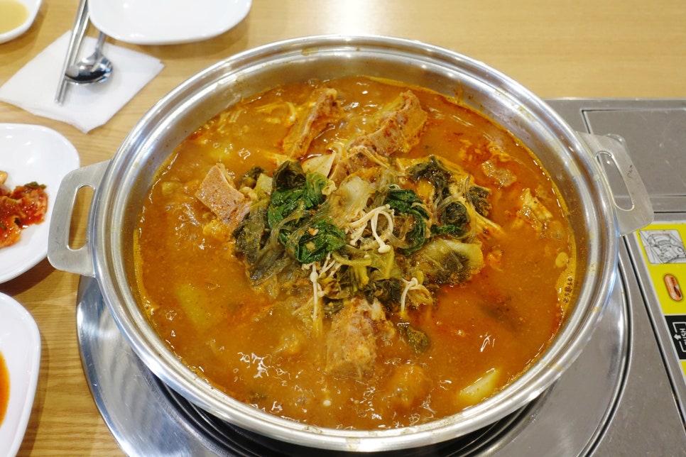 장터순대국 감자탕 이미지