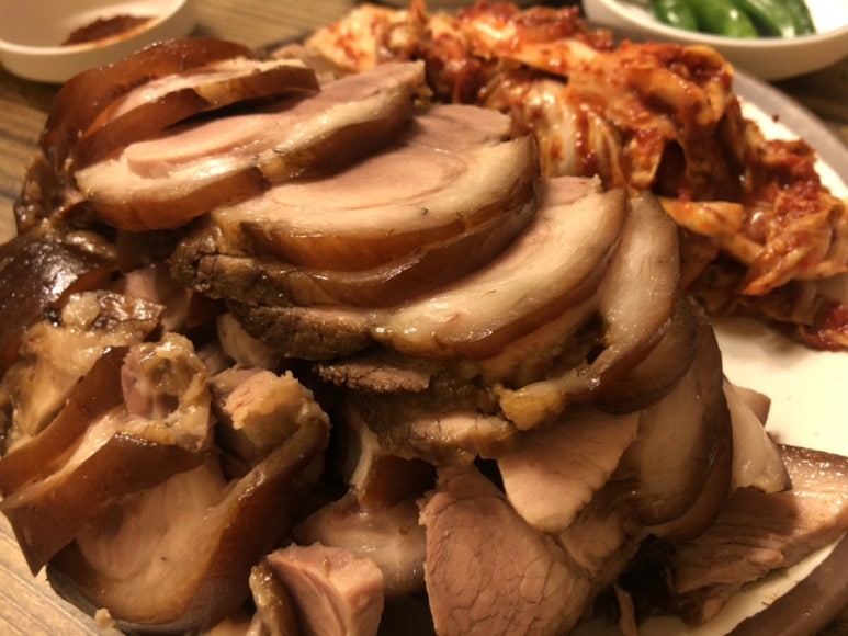 가마솥족발 이미지