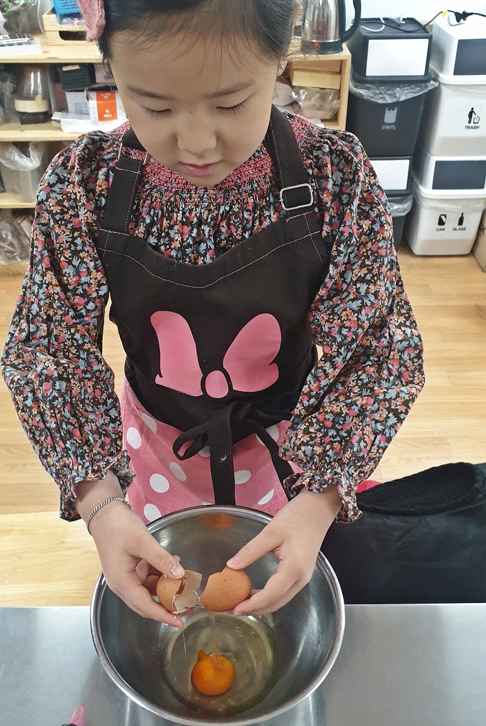 빵꿉는미쓰리 이미지