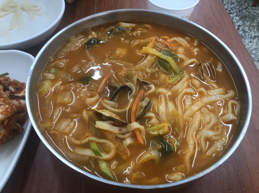 이오순칼국수 이미지