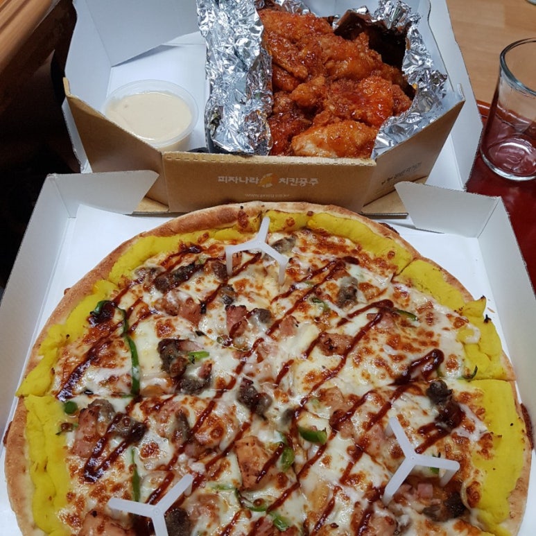 피자나라치킨공주 서울신정점 이미지