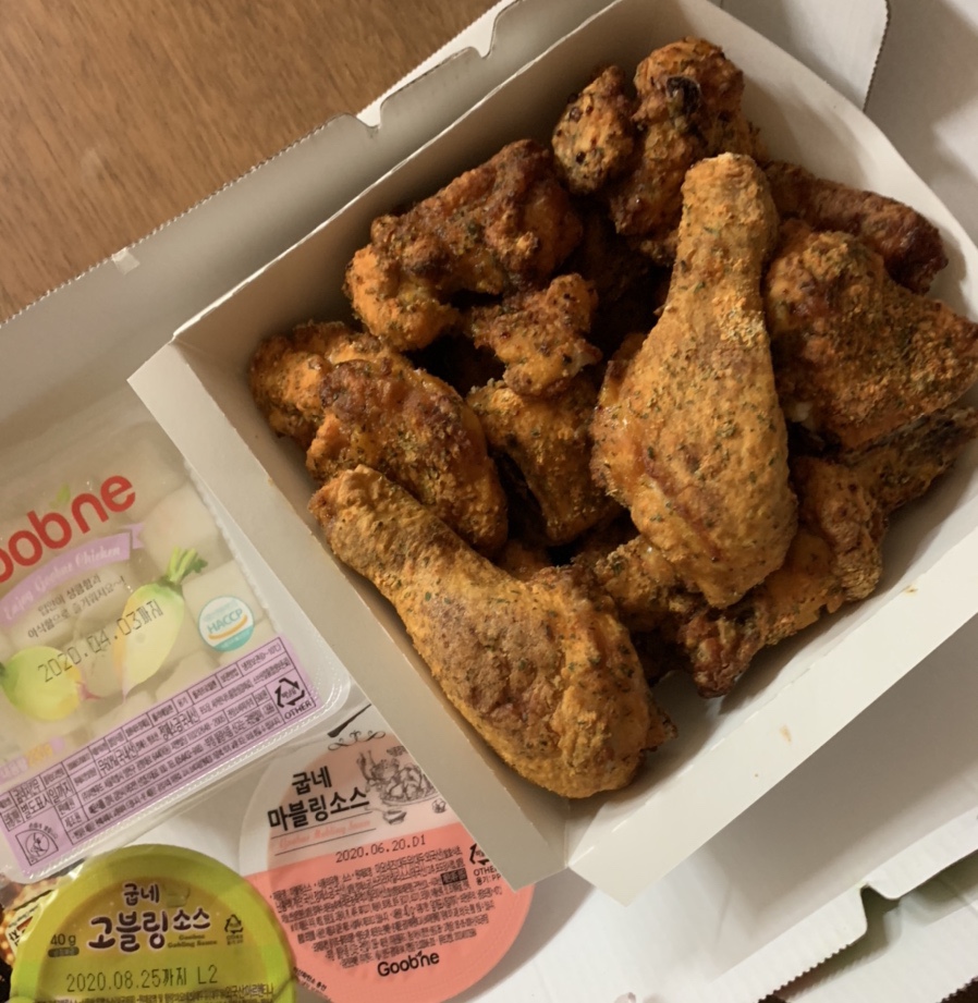굽네치킨광주 이미지