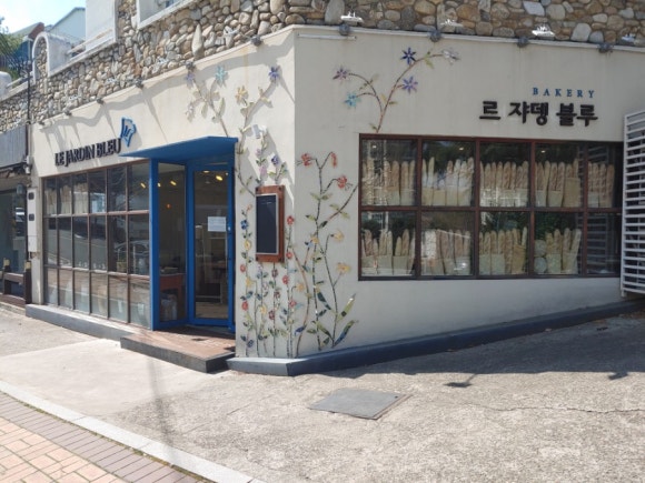 르쟈뎅블루 이미지