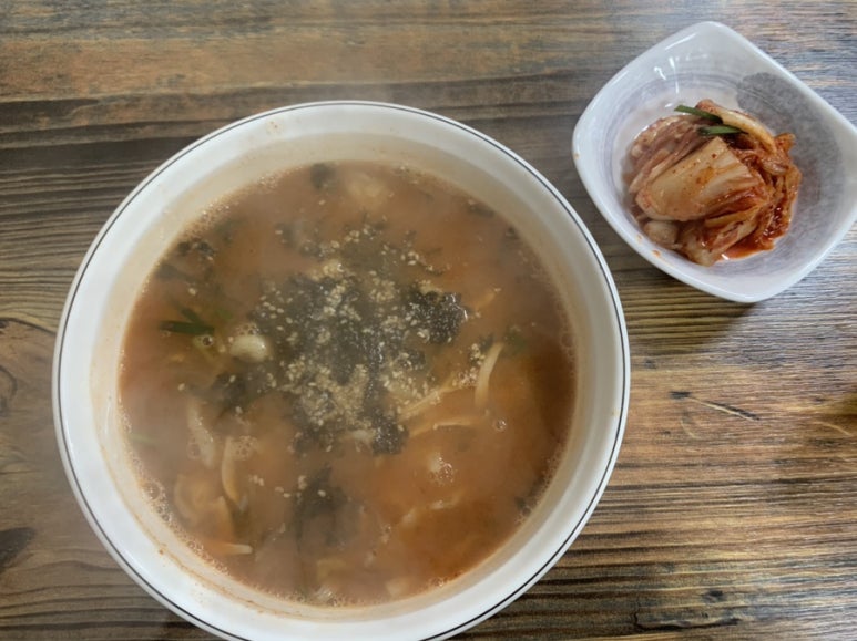 예촌손수제비 이미지