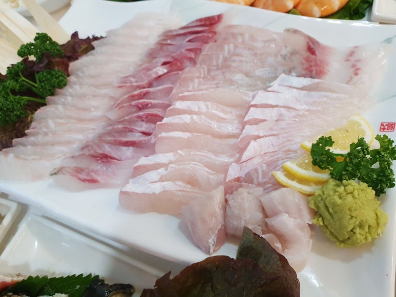 삼천포회센타 이미지