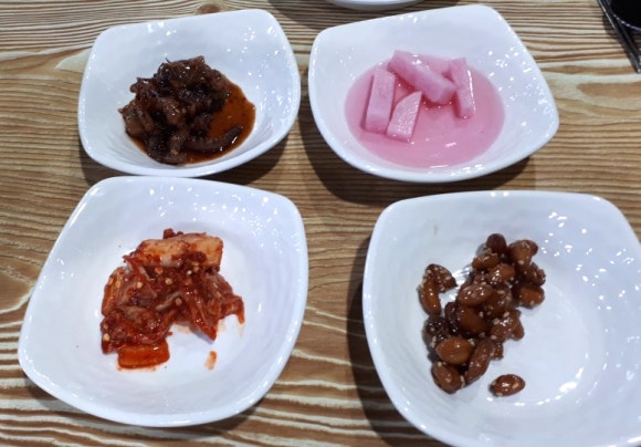 통영해물뚝배기 이미지