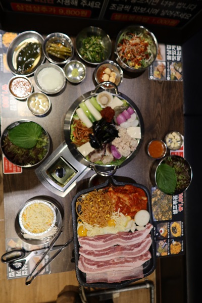 꿀꿀돼지 이미지
