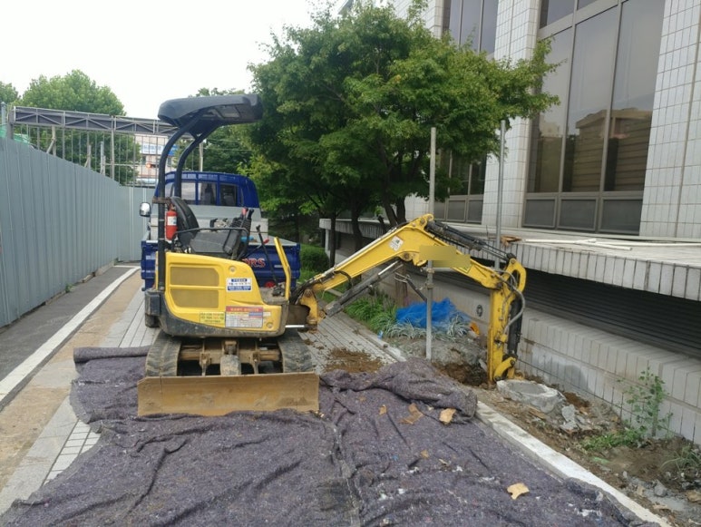남동건설중기 이미지