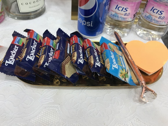 눈썹살롱 이미지