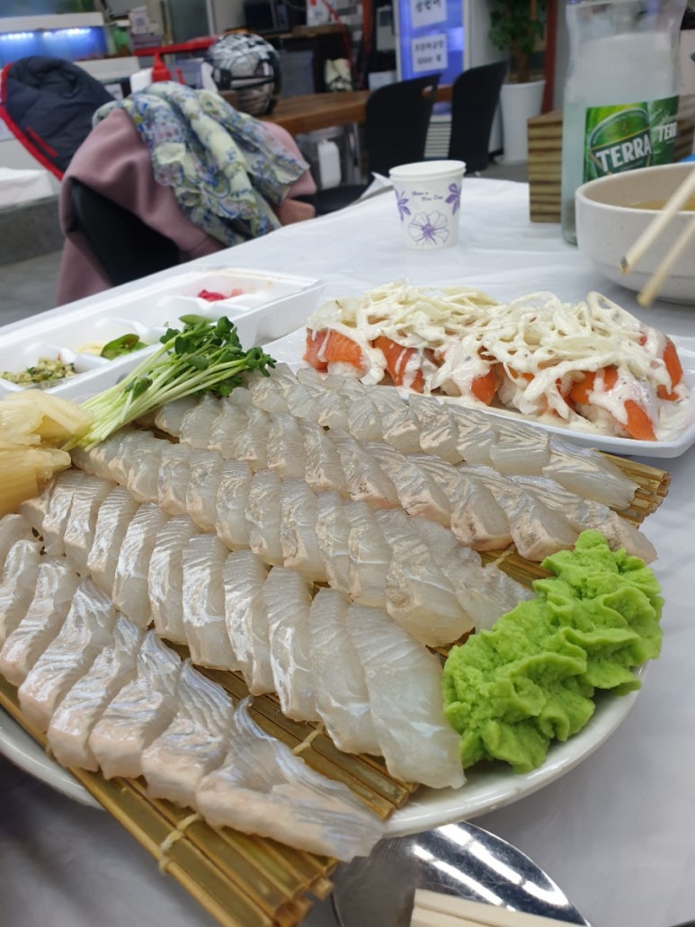 남해수산회직판장 이미지