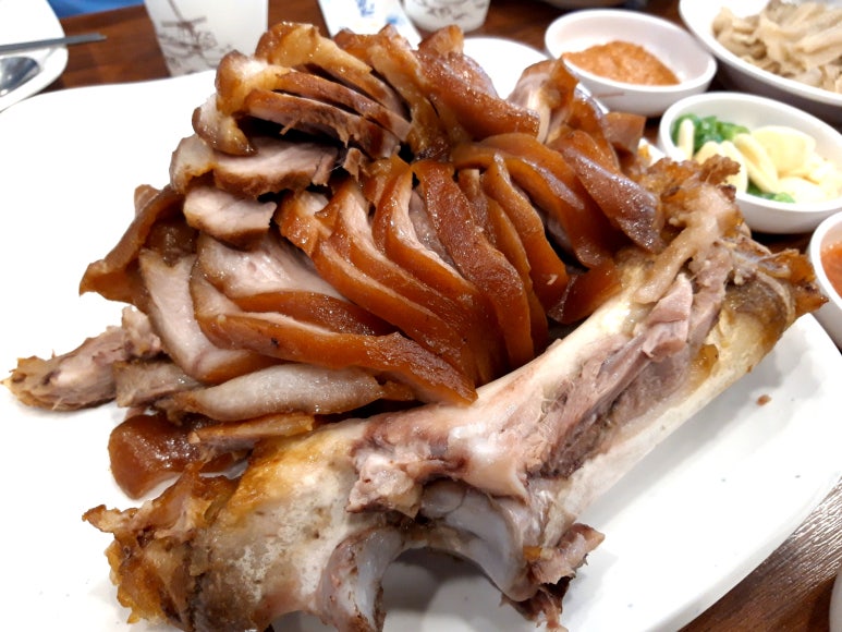 맛있는황제족발 이미지