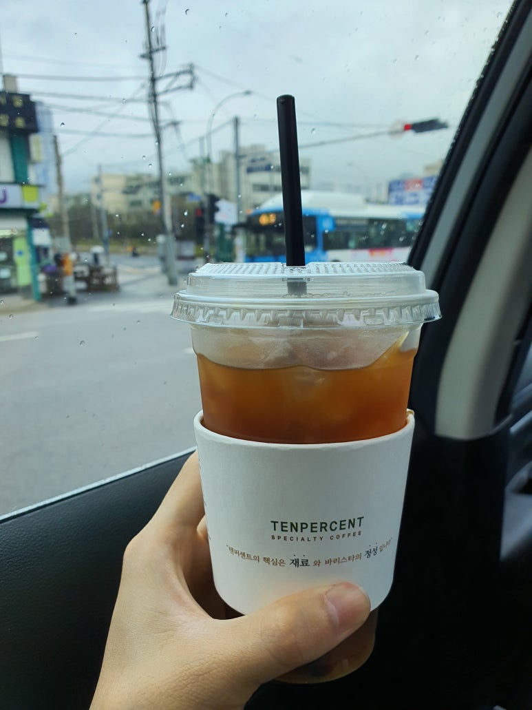 텐퍼센트커피부산시민공원점 이미지