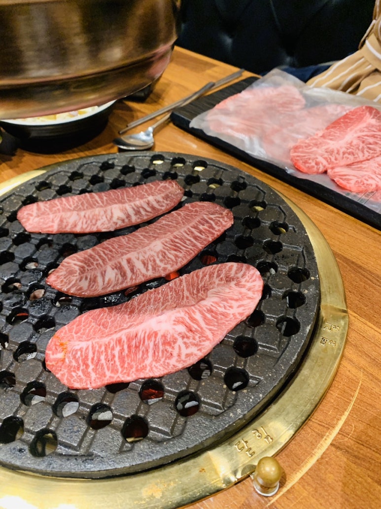 압구정육식당 이미지