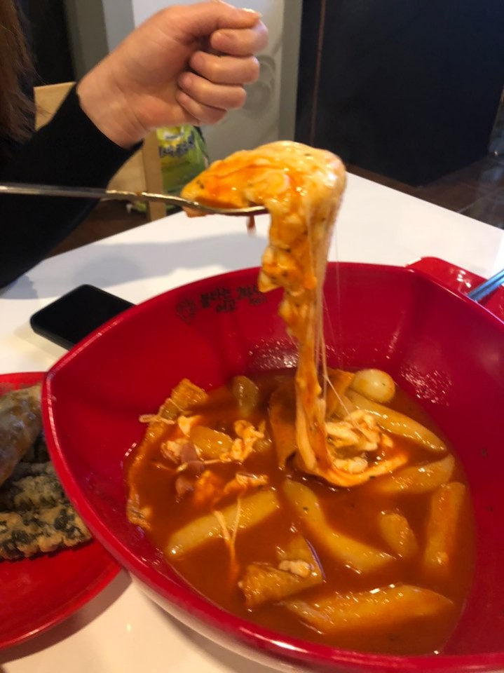 불타는 여고 24시 떡볶이 이미지