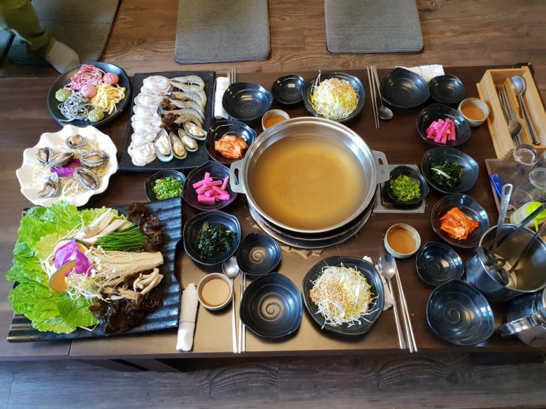 궁한스샤브샤브신제주점 이미지